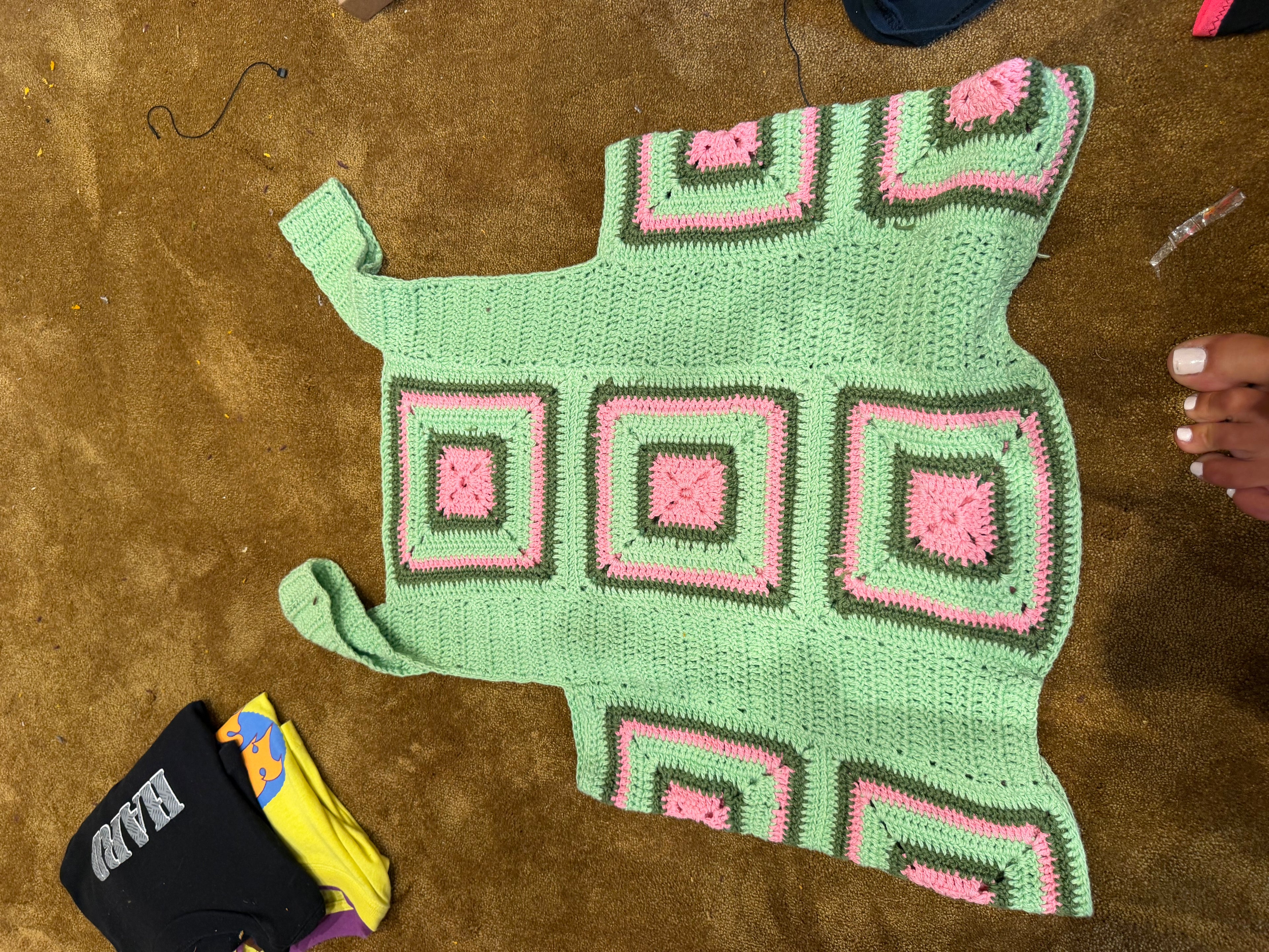 70's Crochet Green Top
